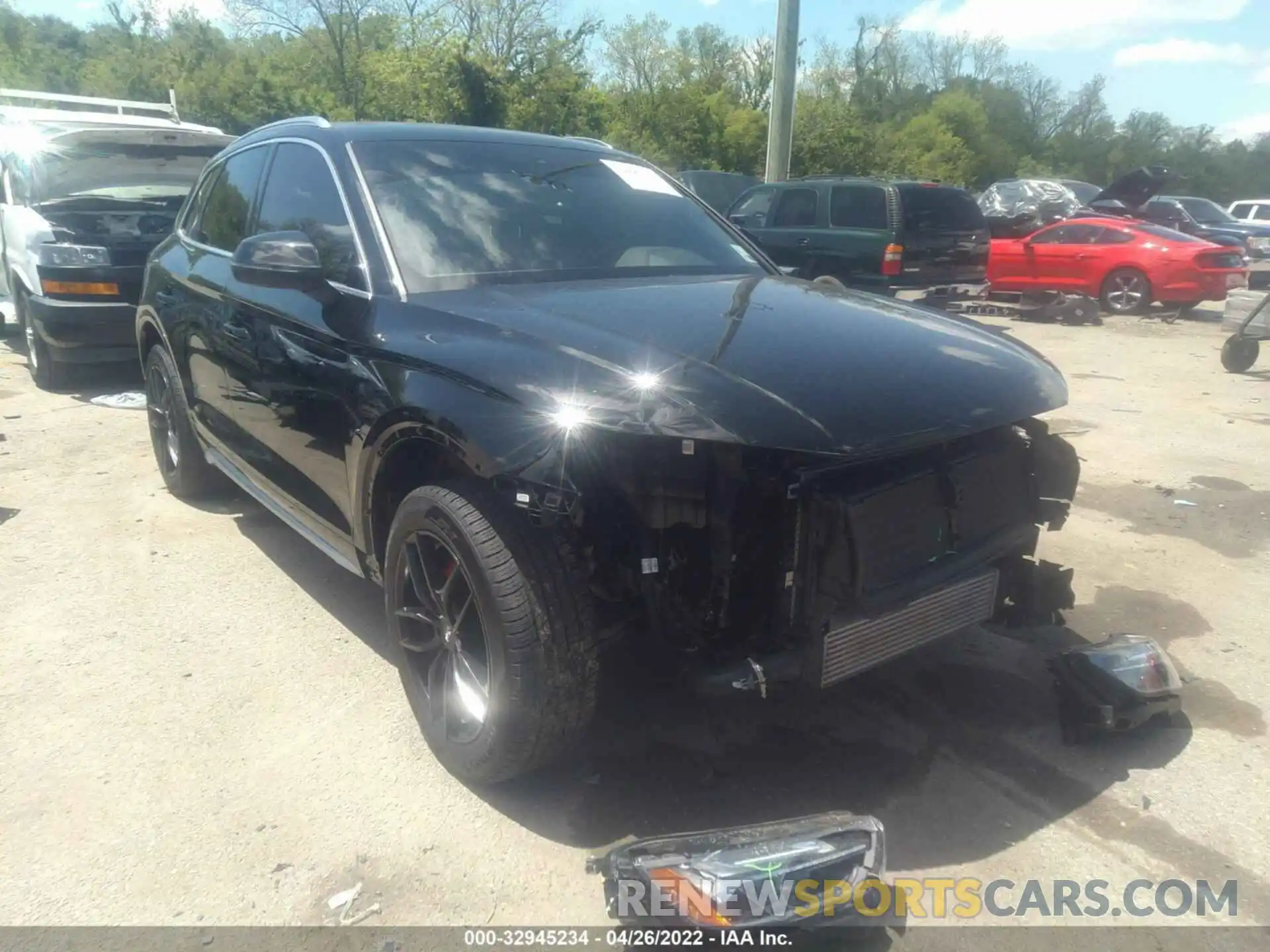 1 Photograph of a damaged car WA1AAAFY0M2133592 AUDI Q5 2021