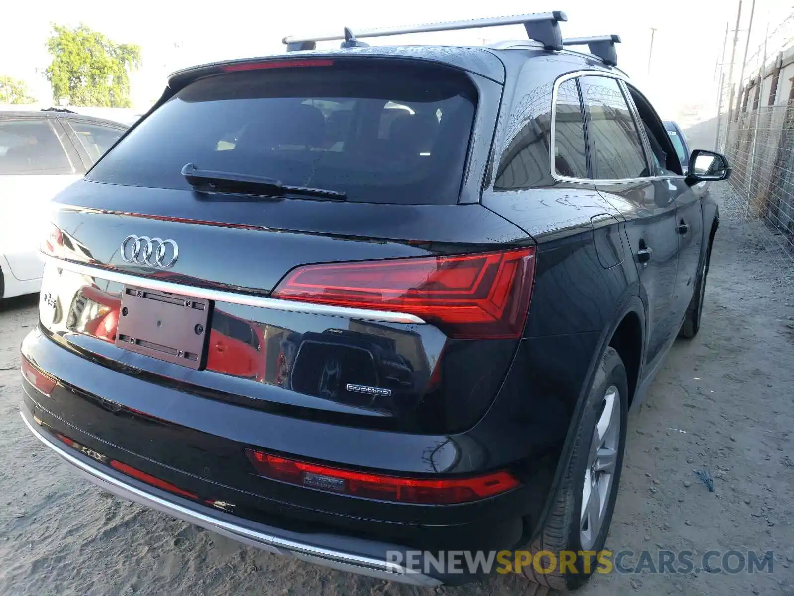 4 Фотография поврежденного автомобиля WA1AAAFY1M2001778 AUDI Q5 2021