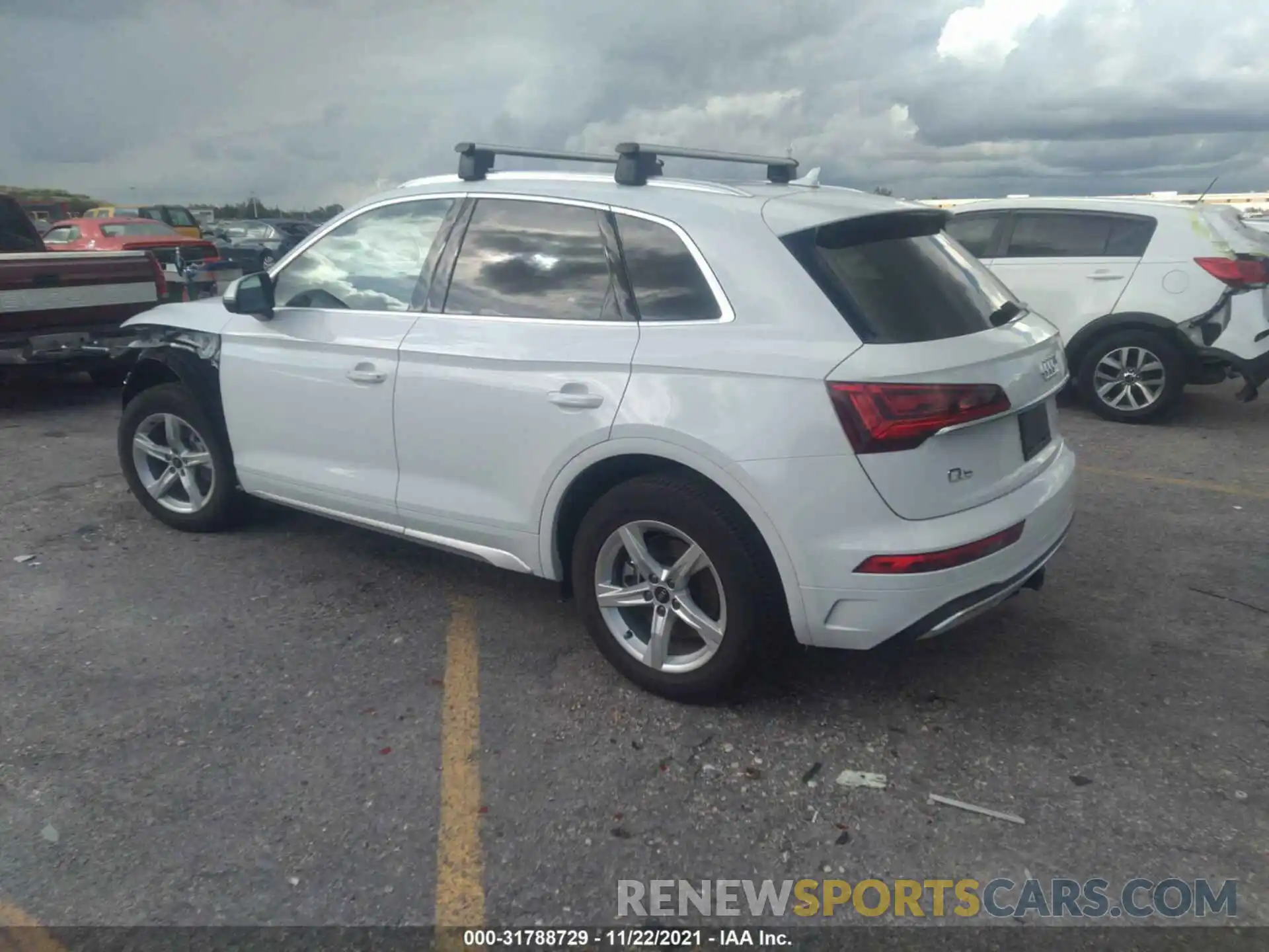 3 Фотография поврежденного автомобиля WA1AAAFY1M2050995 AUDI Q5 2021