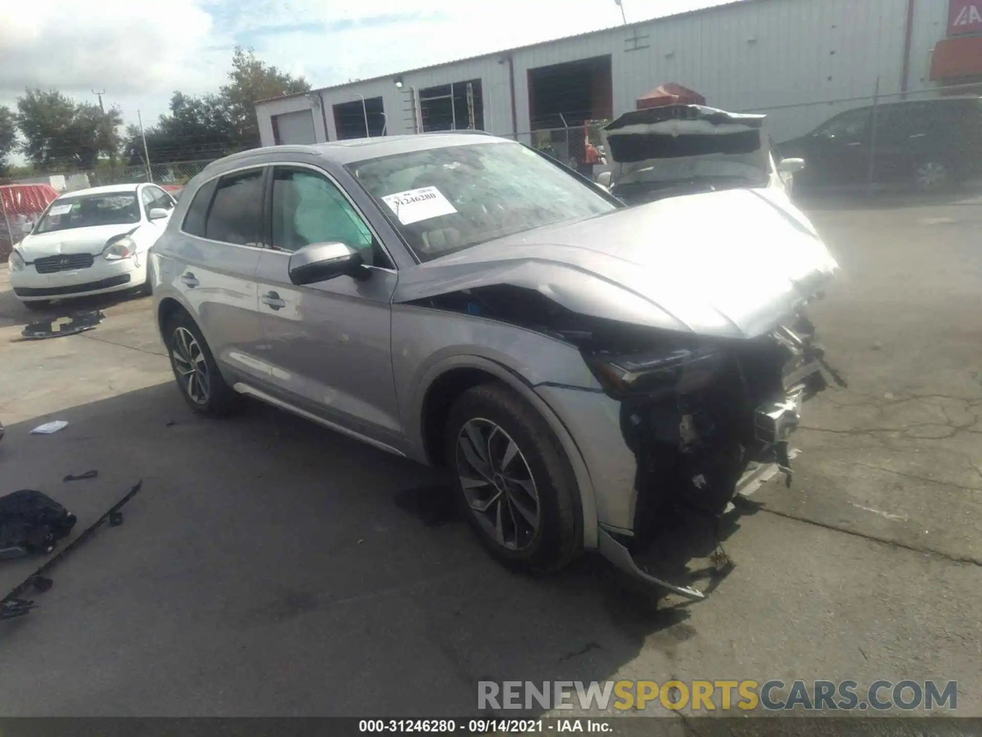 1 Photograph of a damaged car WA1AAAFY1M2101802 AUDI Q5 2021