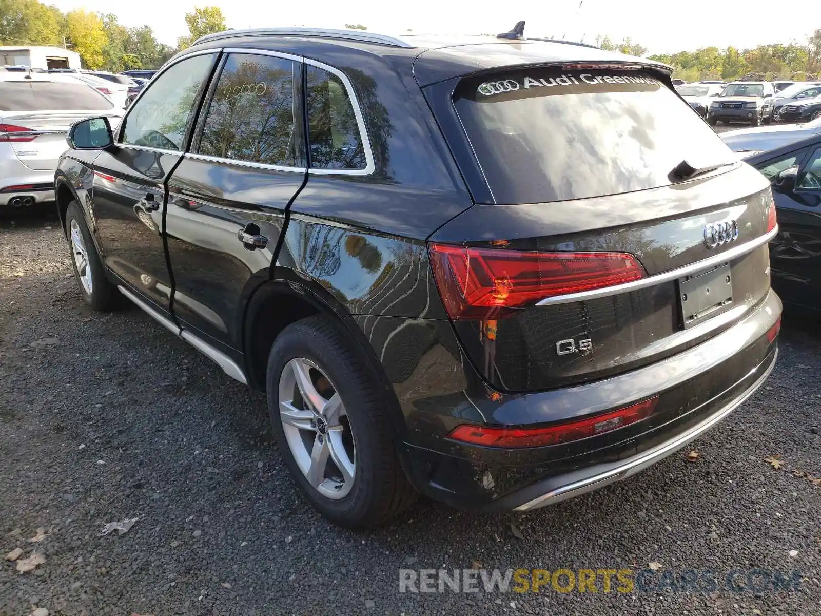 3 Photograph of a damaged car WA1AAAFY2M2019559 AUDI Q5 2021