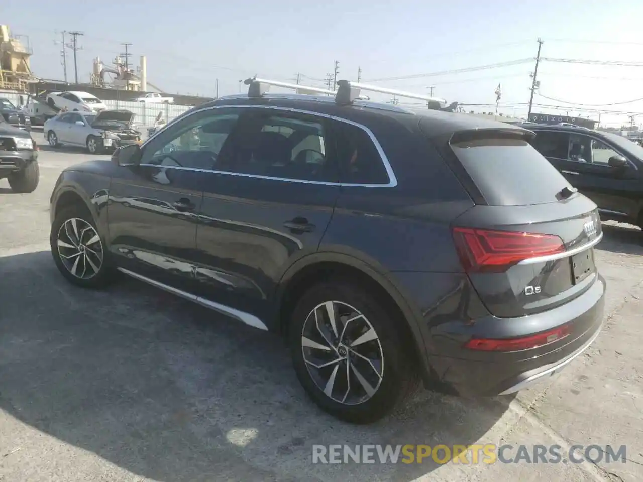 3 Фотография поврежденного автомобиля WA1AAAFY2M2070382 AUDI Q5 2021