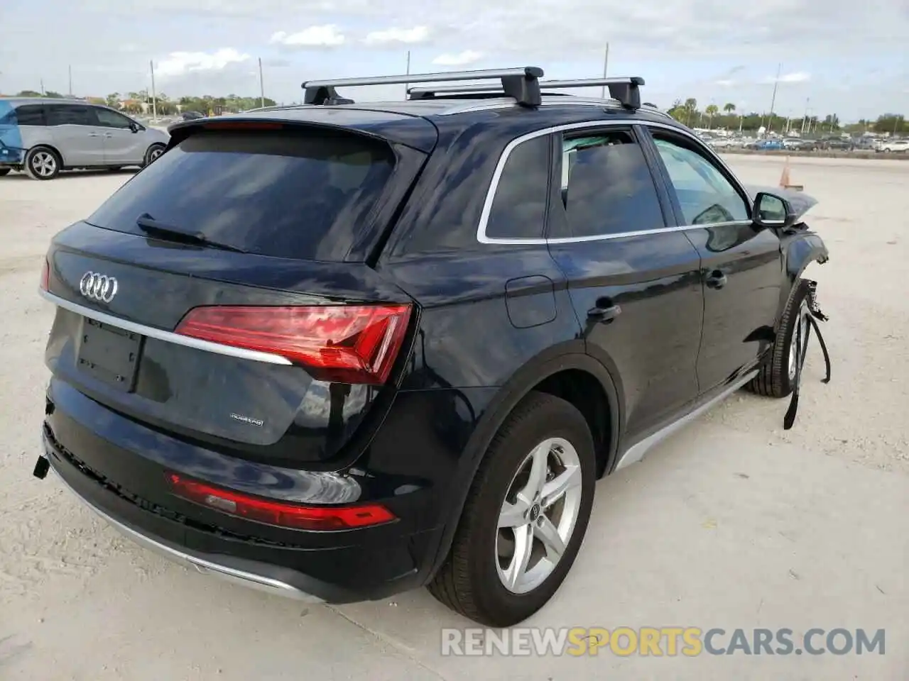 4 Photograph of a damaged car WA1AAAFY3M2009767 AUDI Q5 2021