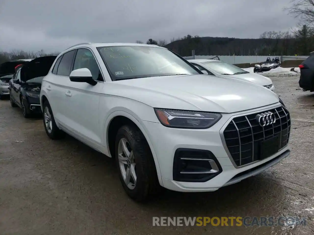 1 Photograph of a damaged car WA1AAAFY4M2107822 AUDI Q5 2021