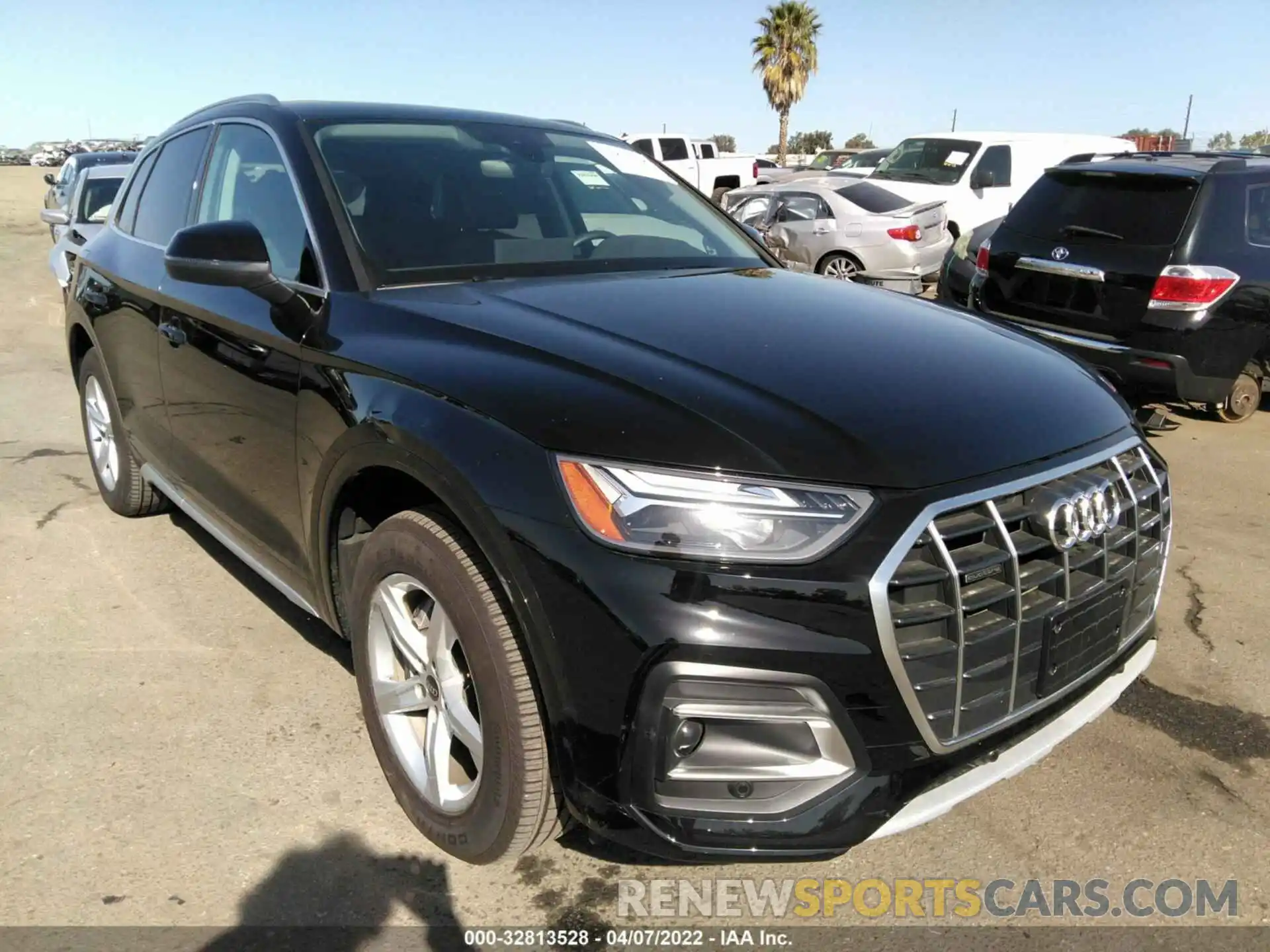 1 Photograph of a damaged car WA1AAAFY4M2125981 AUDI Q5 2021