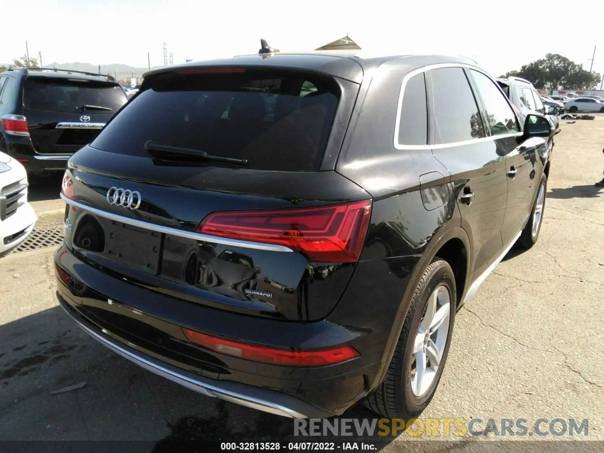 4 Фотография поврежденного автомобиля WA1AAAFY4M2125981 AUDI Q5 2021