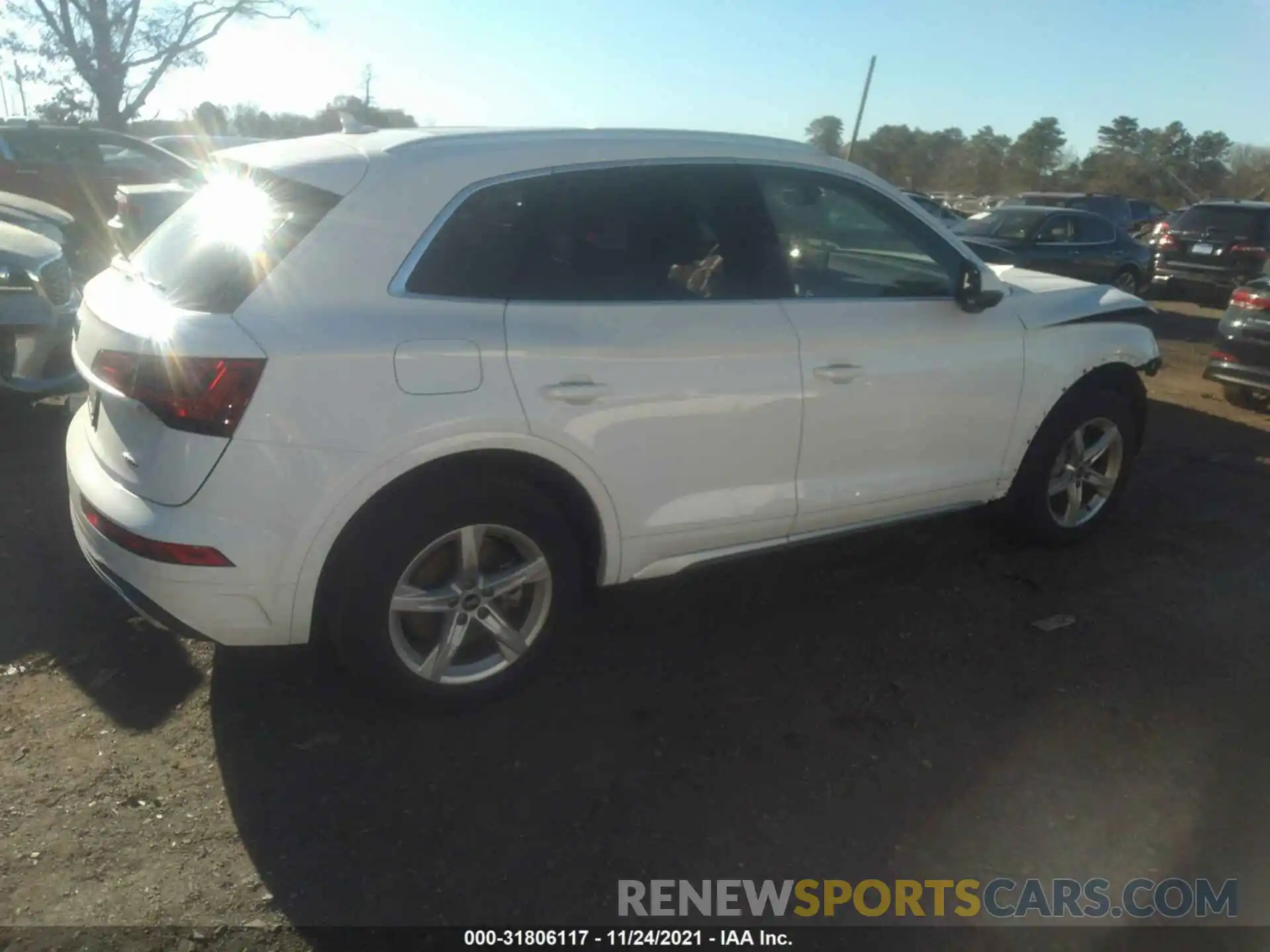 4 Photograph of a damaged car WA1AAAFY4M2127360 AUDI Q5 2021