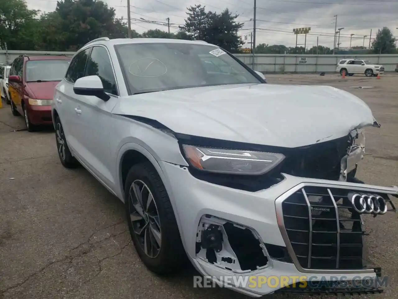 1 Photograph of a damaged car WA1AAAFY5M2008507 AUDI Q5 2021