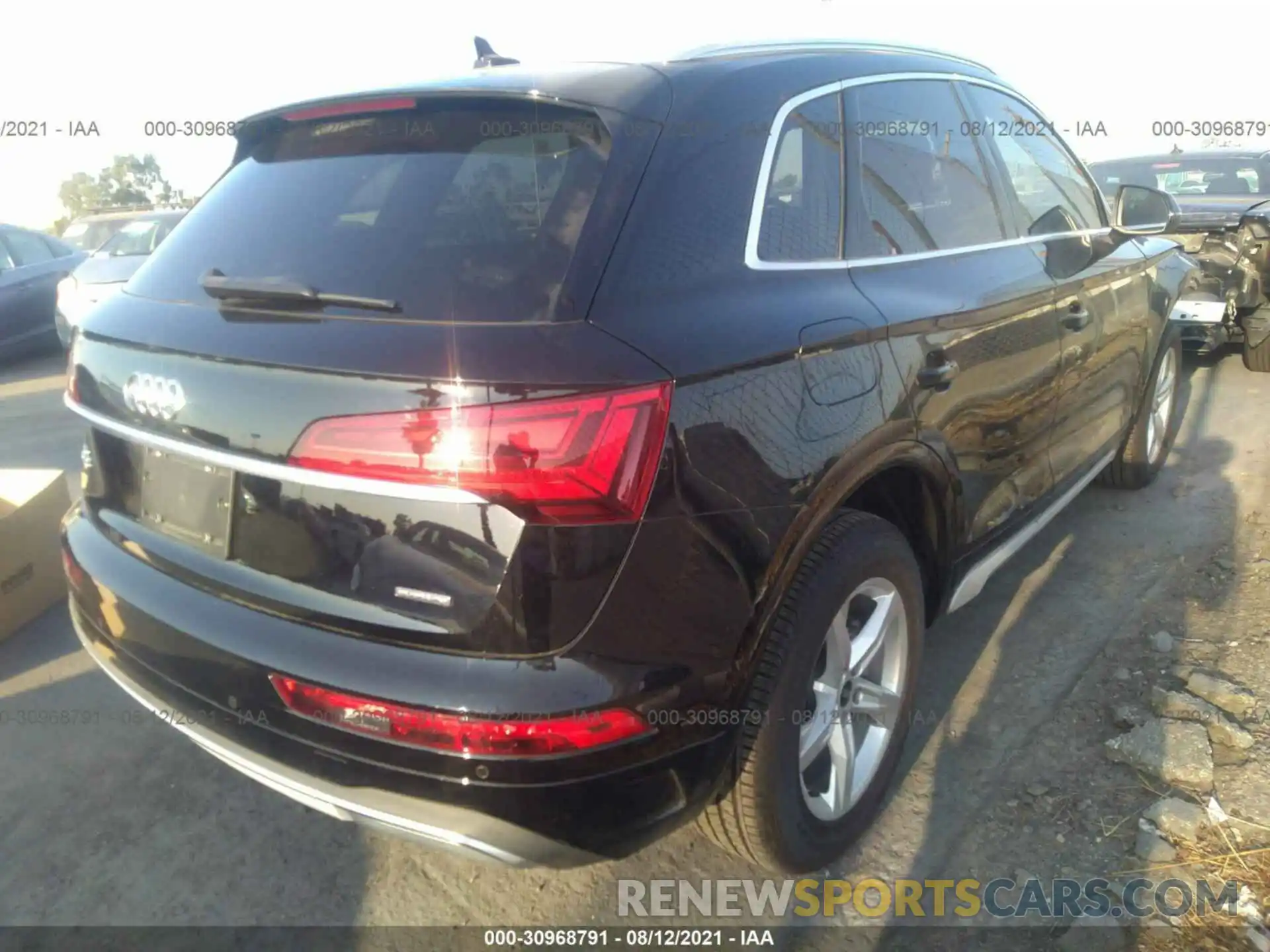 4 Фотография поврежденного автомобиля WA1AAAFY5M2010760 AUDI Q5 2021