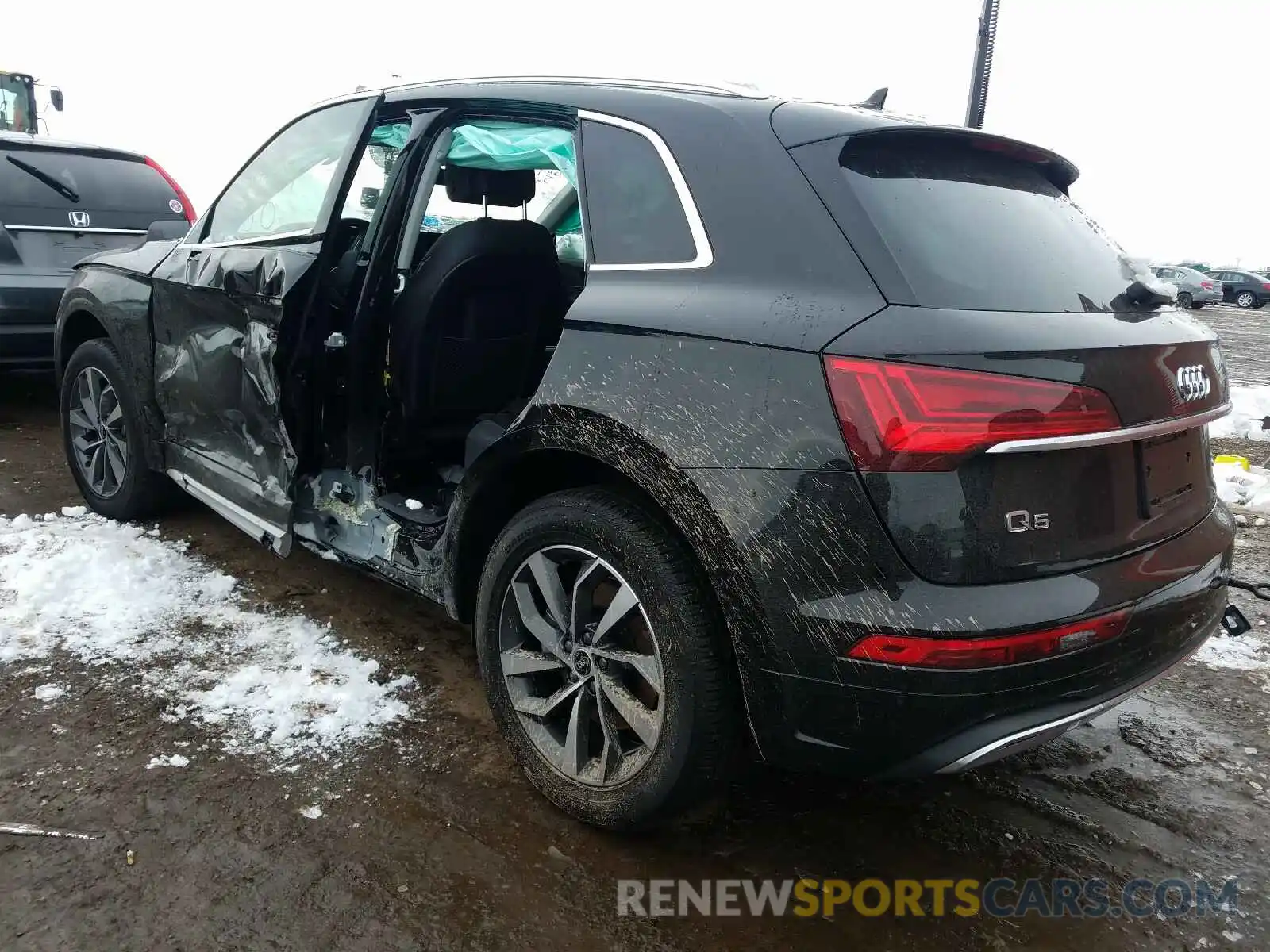 3 Photograph of a damaged car WA1AAAFY5M2032872 AUDI Q5 2021