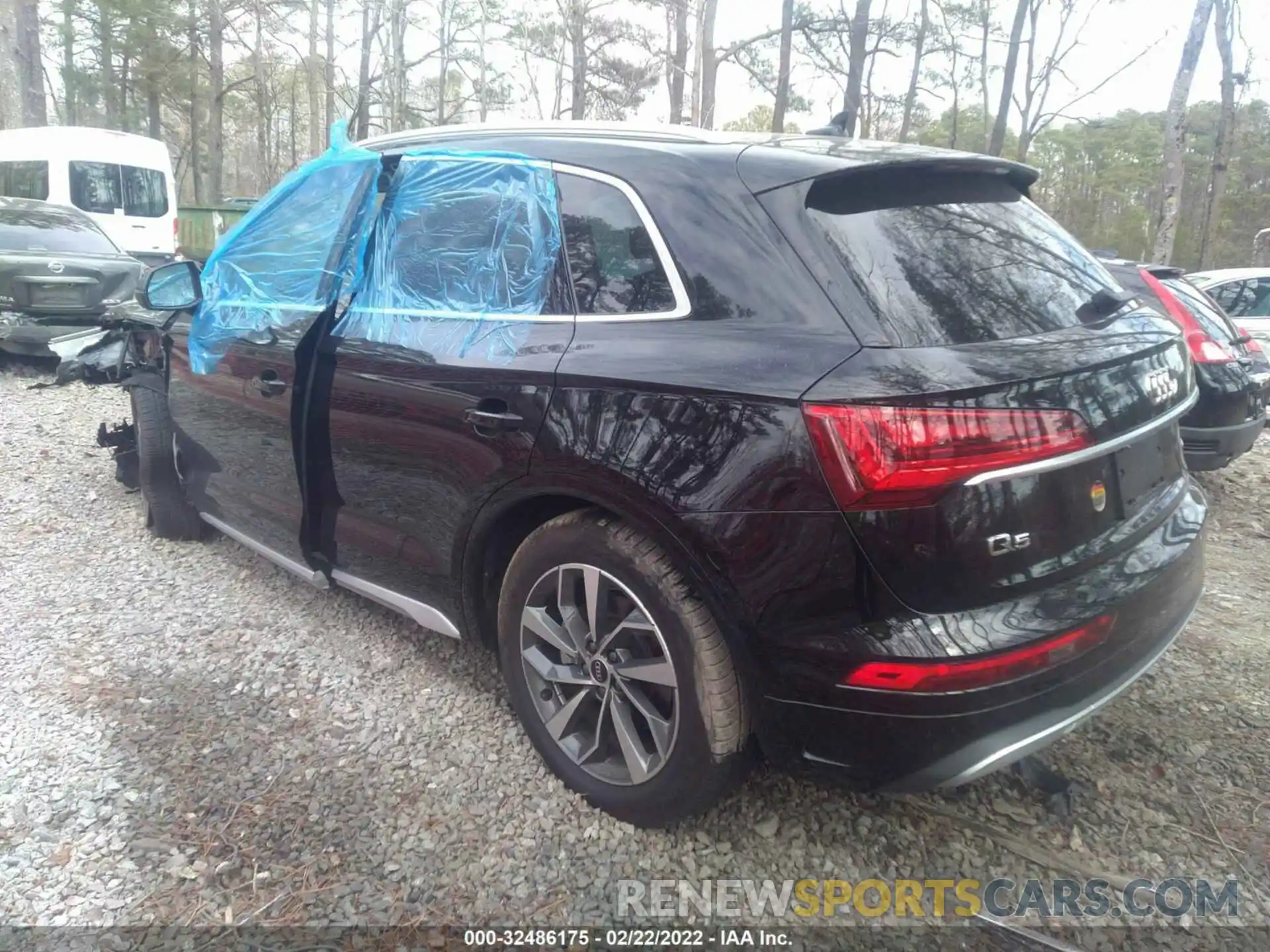 3 Photograph of a damaged car WA1AAAFY5M2066391 AUDI Q5 2021