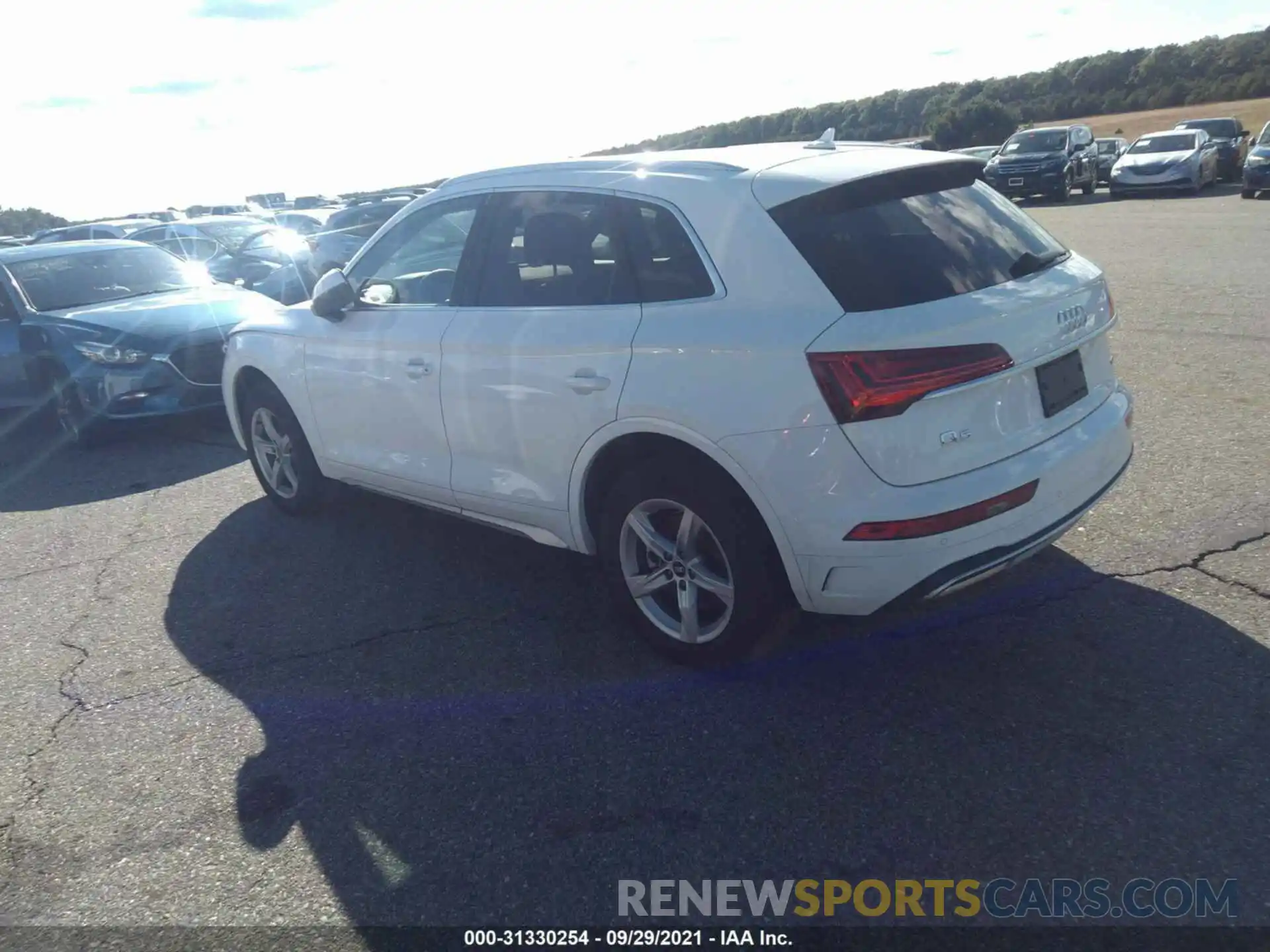 3 Photograph of a damaged car WA1AAAFY5M2073454 AUDI Q5 2021