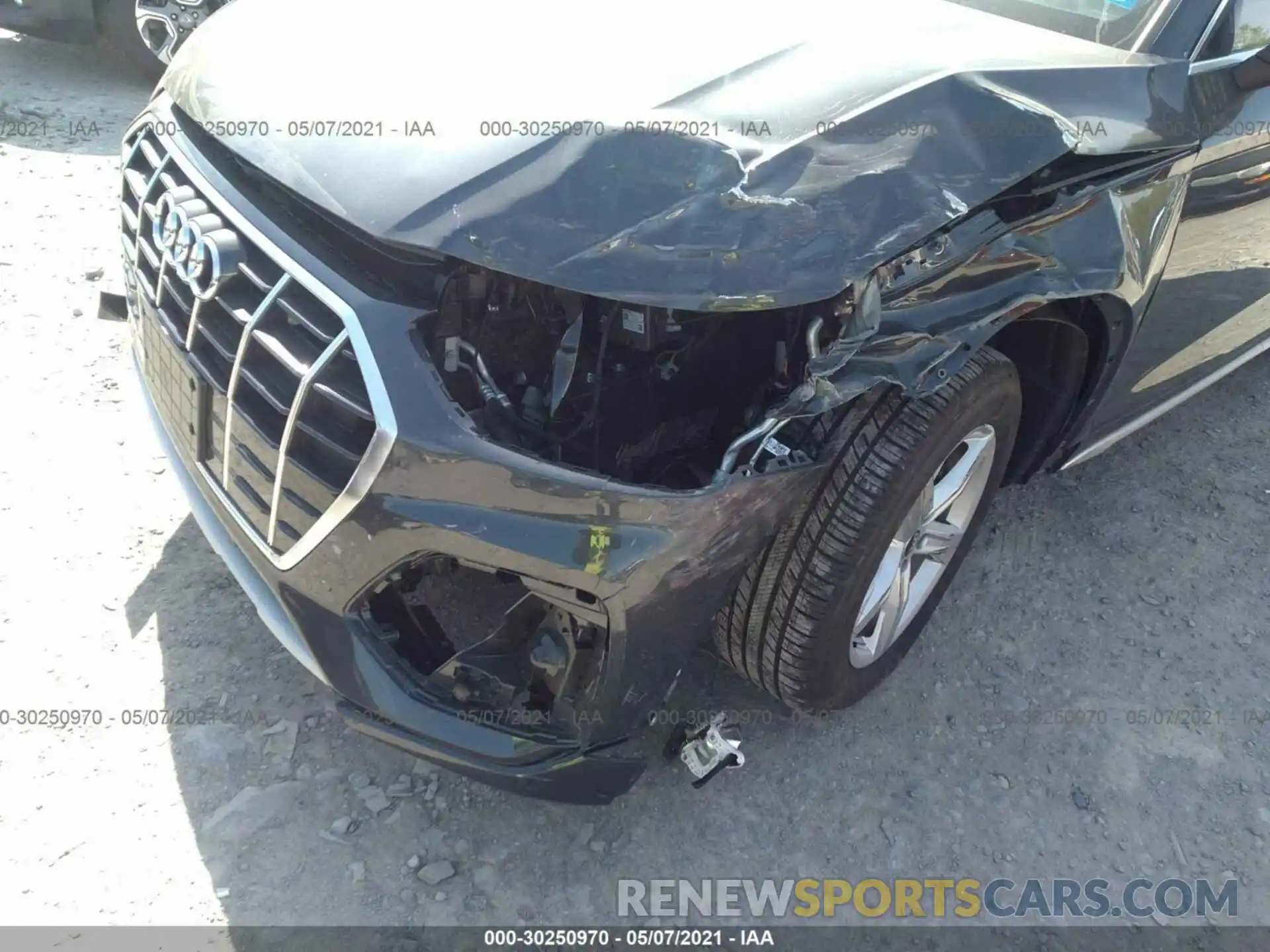 6 Photograph of a damaged car WA1AAAFY6M2004563 AUDI Q5 2021