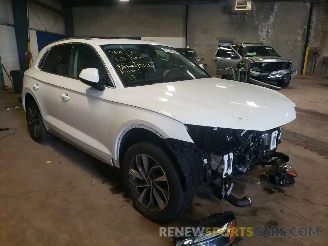 1 Photograph of a damaged car WA1AAAFY6M2038874 AUDI Q5 2021