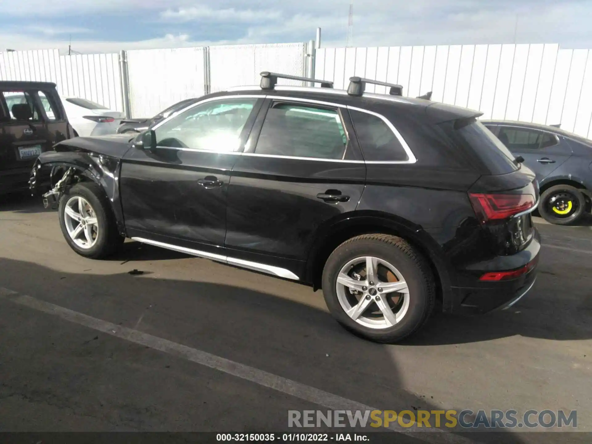 3 Photograph of a damaged car WA1AAAFY6M2127635 AUDI Q5 2021