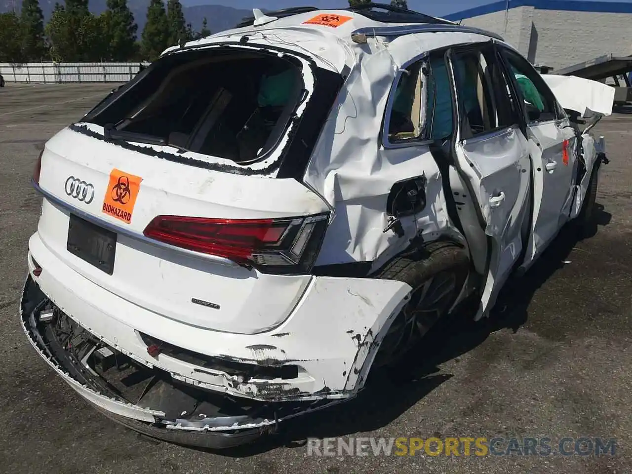 4 Photograph of a damaged car WA1AAAFY6M2139686 AUDI Q5 2021