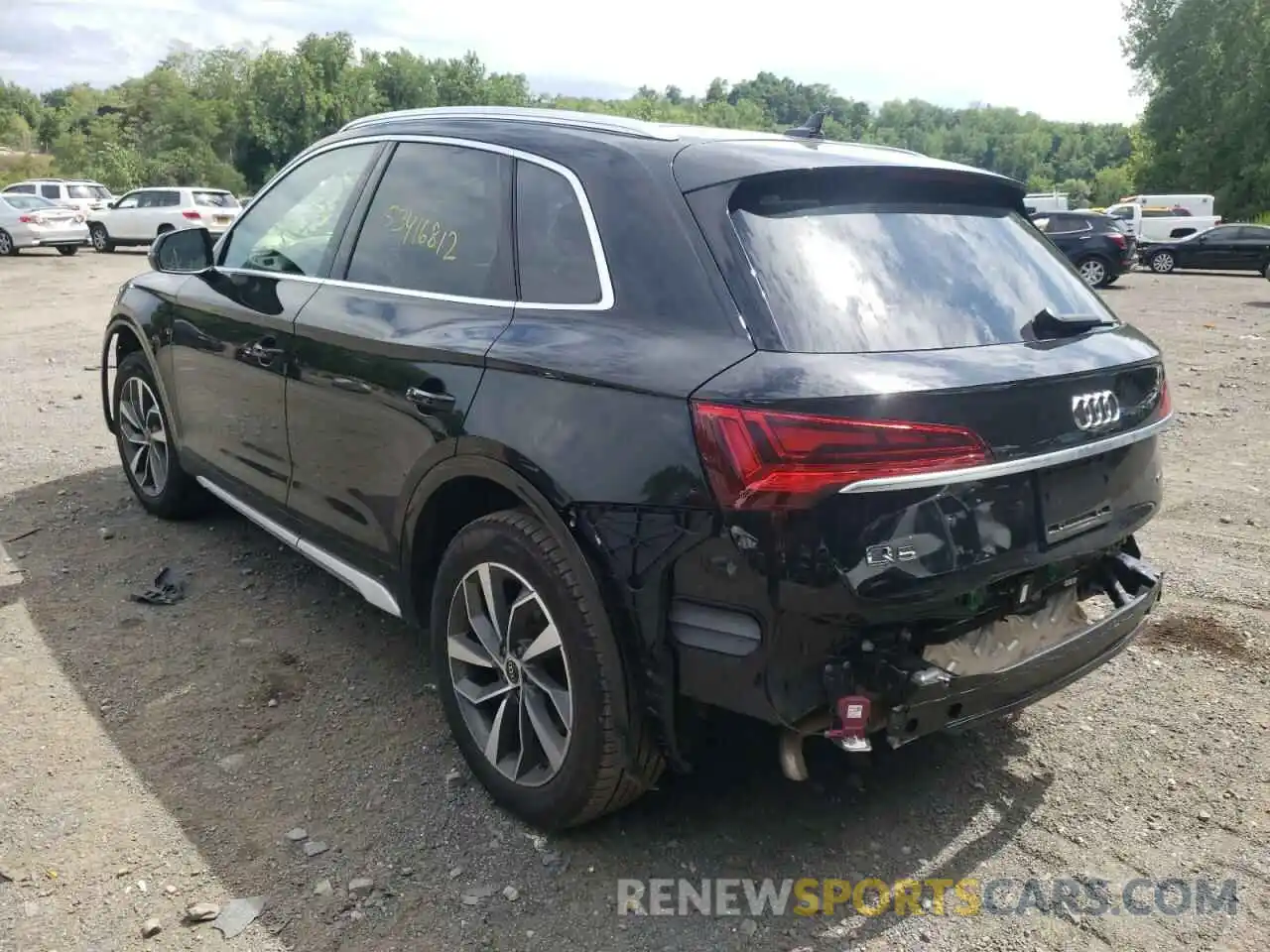 3 Photograph of a damaged car WA1AAAFY7M2005026 AUDI Q5 2021