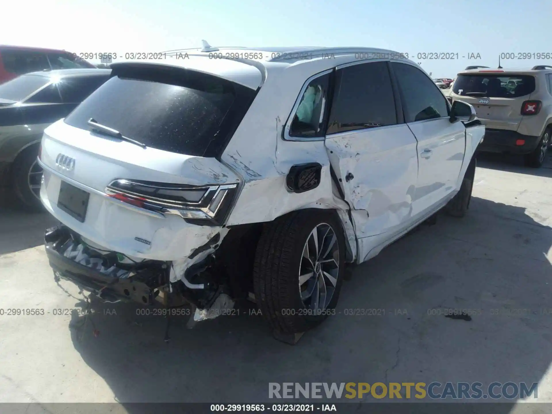 4 Photograph of a damaged car WA1AAAFY7M2005687 AUDI Q5 2021