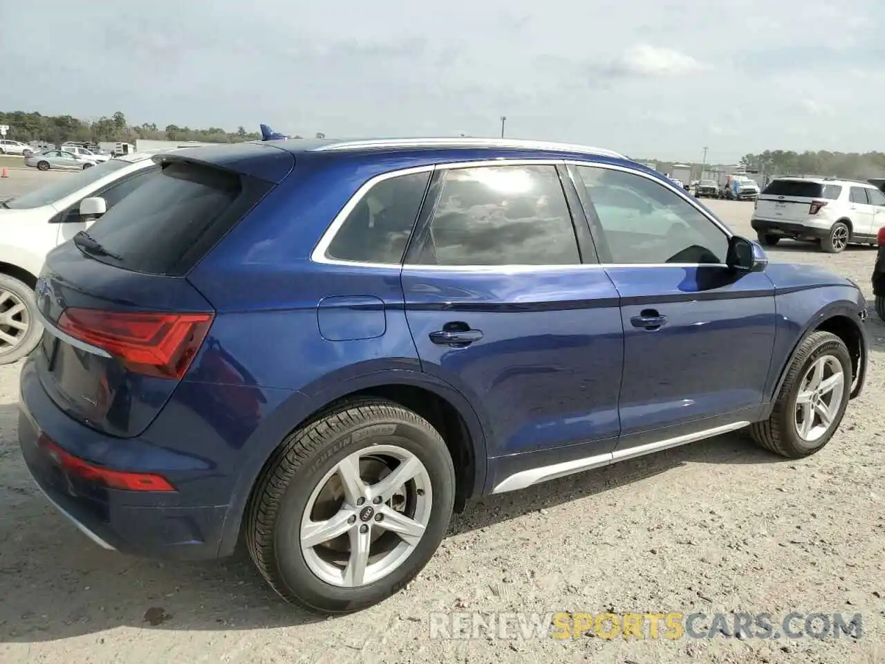 3 Фотография поврежденного автомобиля WA1AAAFY7M2053495 AUDI Q5 2021