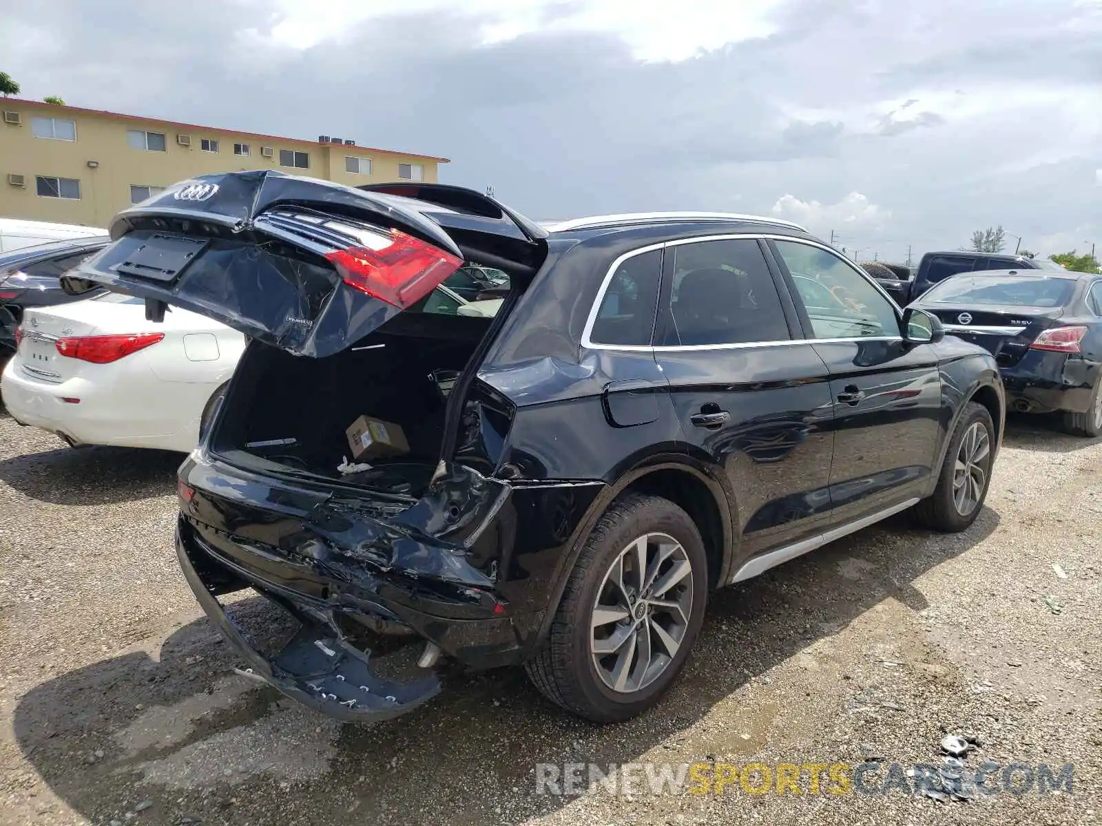 4 Фотография поврежденного автомобиля WA1AAAFY7M2072158 AUDI Q5 2021