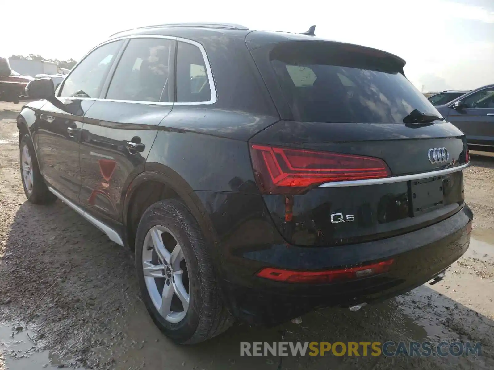 3 Фотография поврежденного автомобиля WA1AAAFY7M2076372 AUDI Q5 2021