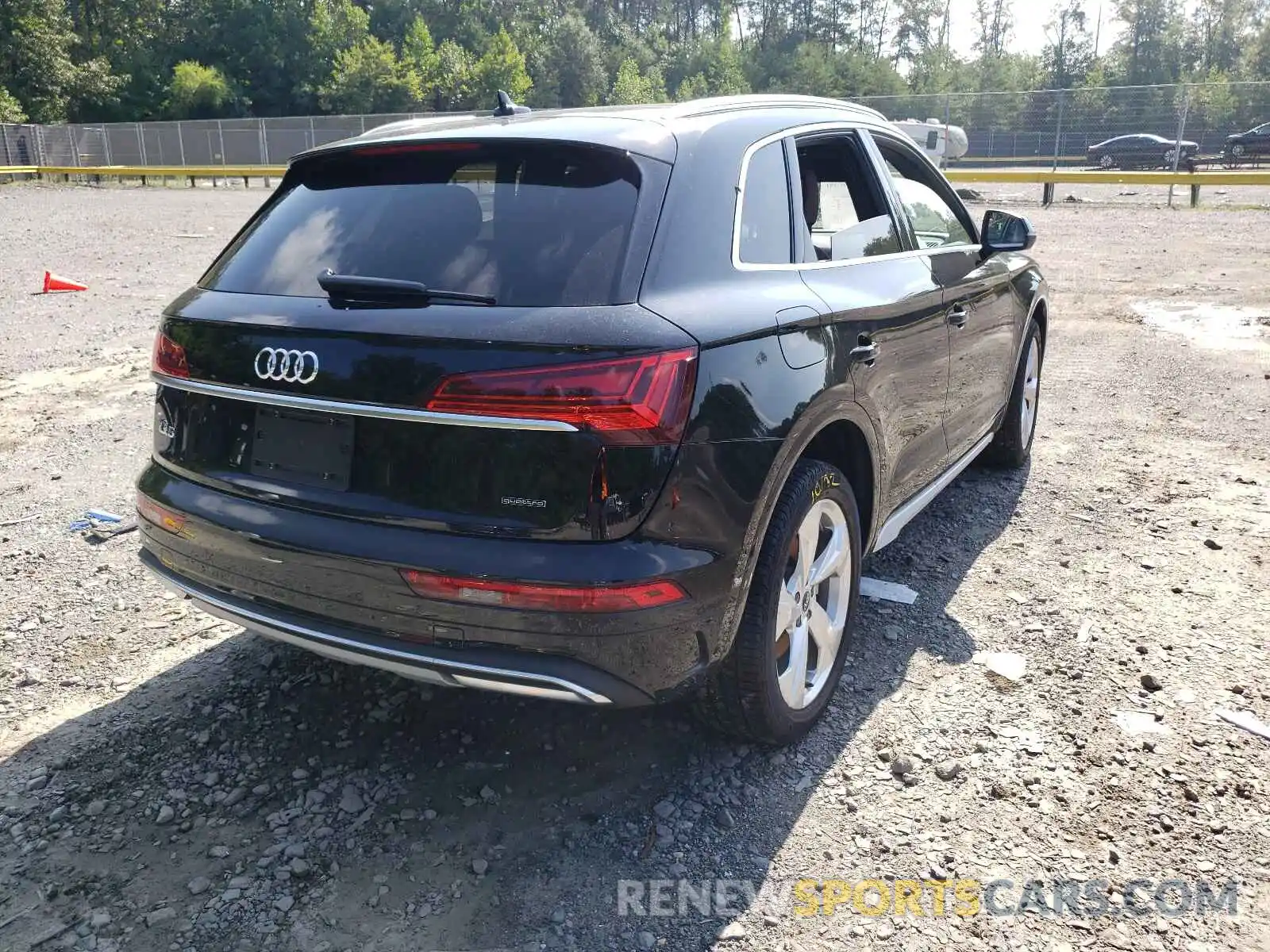 4 Фотография поврежденного автомобиля WA1AAAFY8M2026001 AUDI Q5 2021