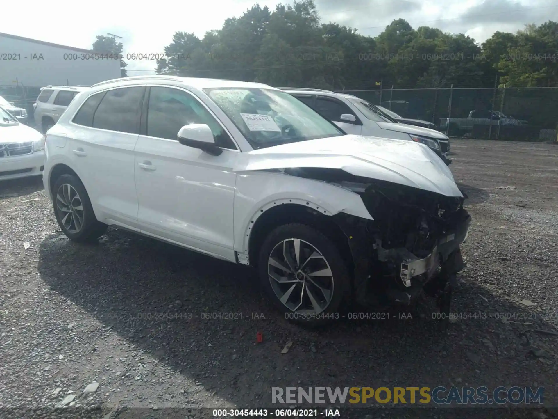 1 Photograph of a damaged car WA1AAAFY8M2043266 AUDI Q5 2021