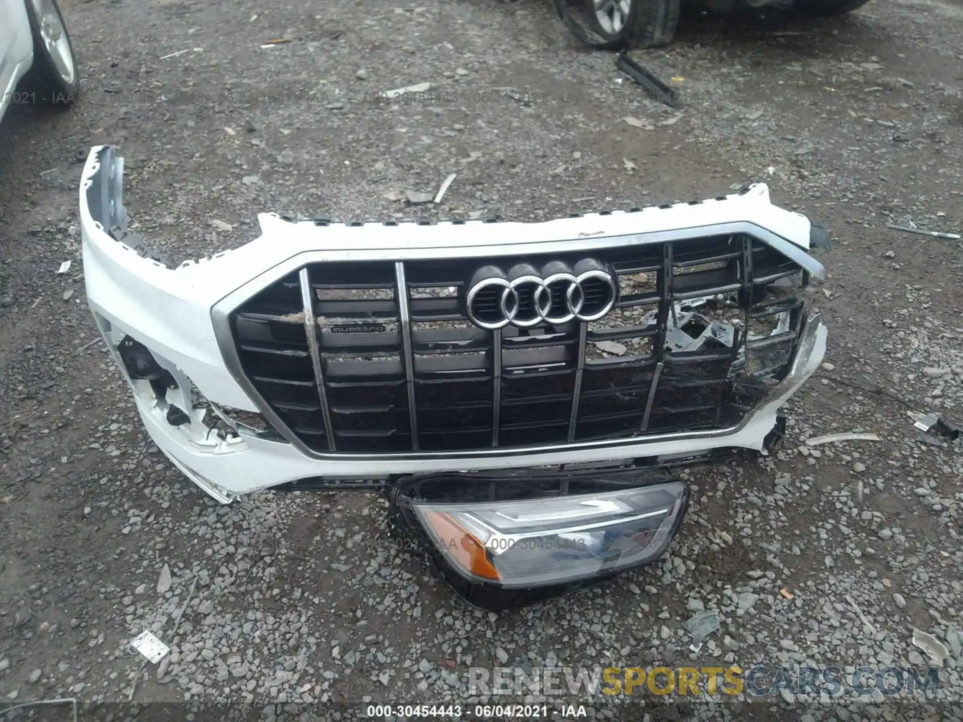 12 Photograph of a damaged car WA1AAAFY8M2043266 AUDI Q5 2021