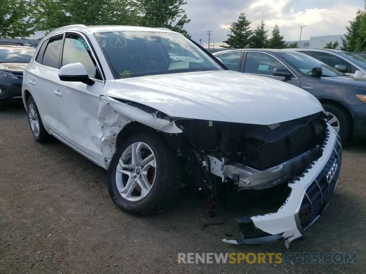 1 Photograph of a damaged car WA1AAAFY8M2067454 AUDI Q5 2021