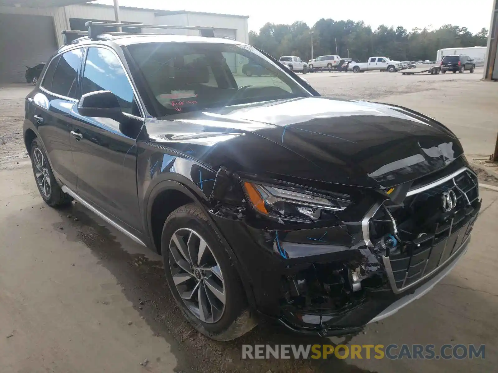 1 Photograph of a damaged car WA1AAAFY8M2078907 AUDI Q5 2021