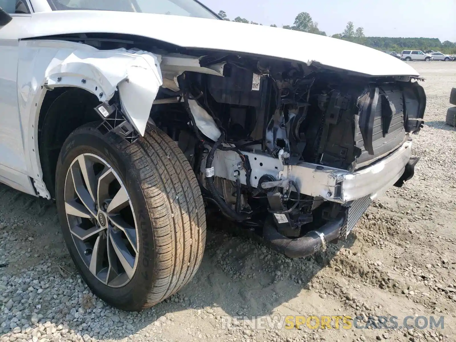 9 Photograph of a damaged car WA1AAAFY8M2079085 AUDI Q5 2021