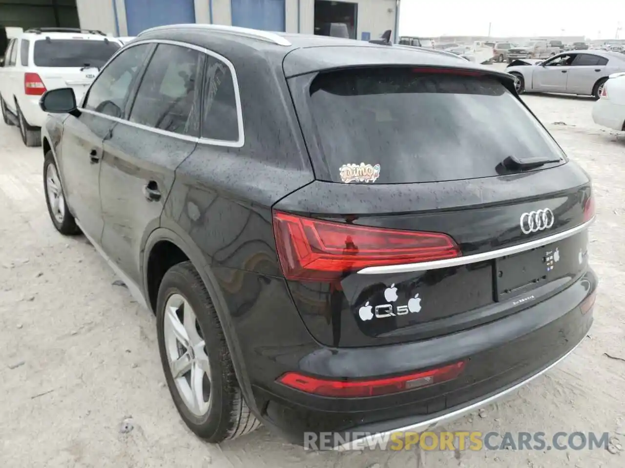 3 Photograph of a damaged car WA1AAAFY8M2098848 AUDI Q5 2021