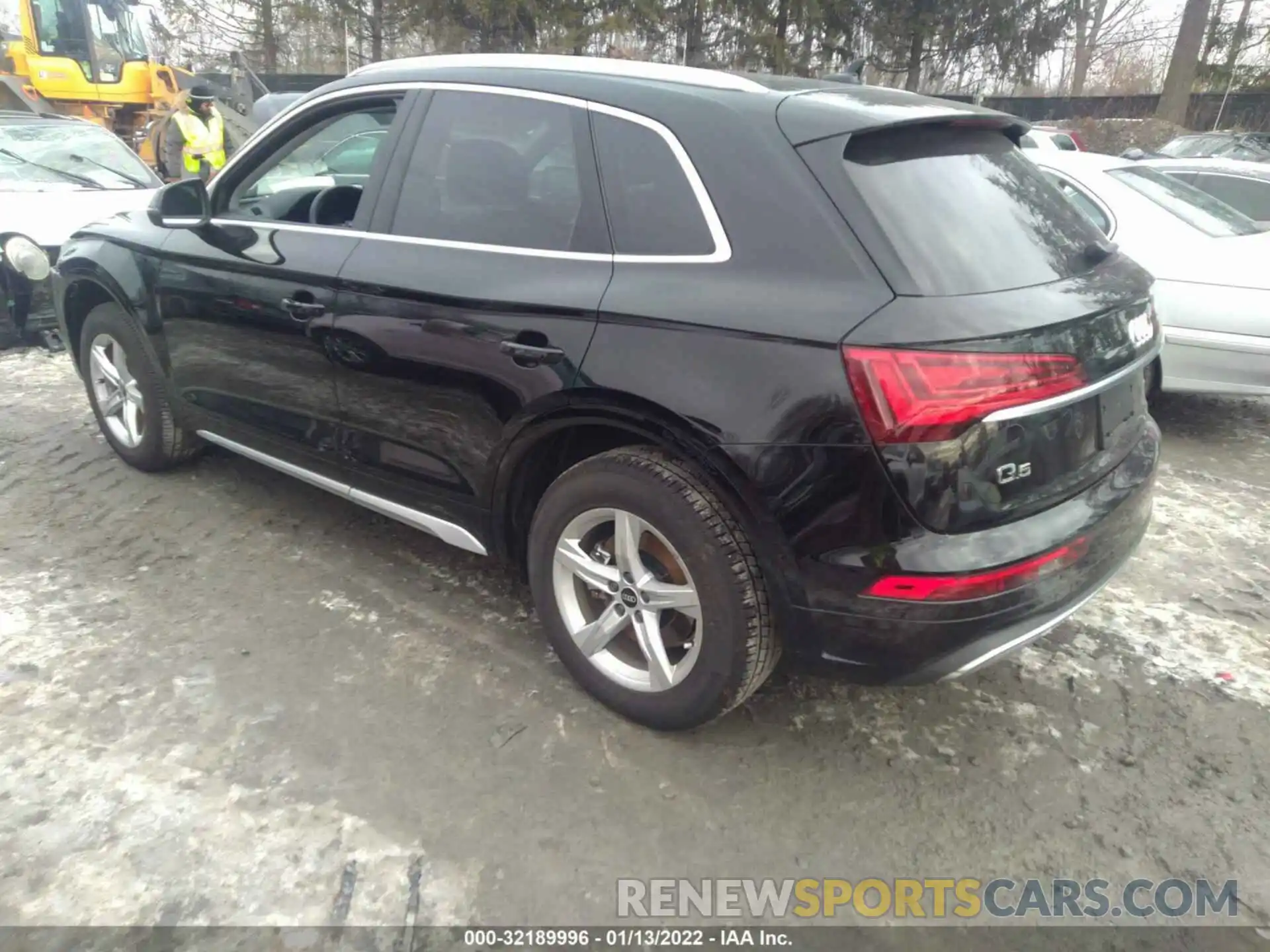 3 Photograph of a damaged car WA1AAAFY8M2099336 AUDI Q5 2021