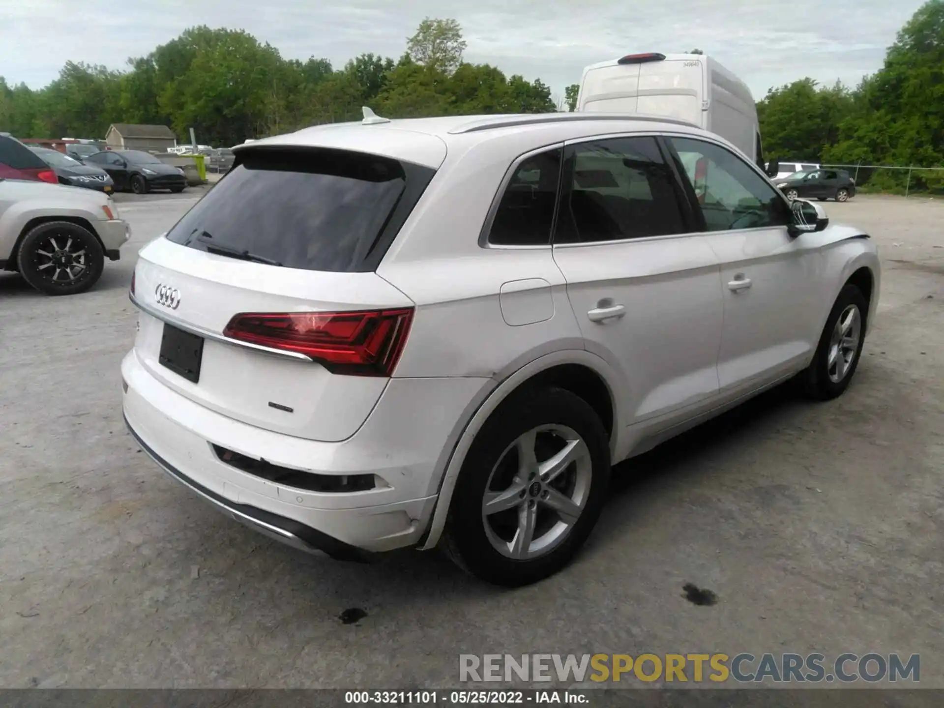 4 Фотография поврежденного автомобиля WA1AAAFY9M2002483 AUDI Q5 2021