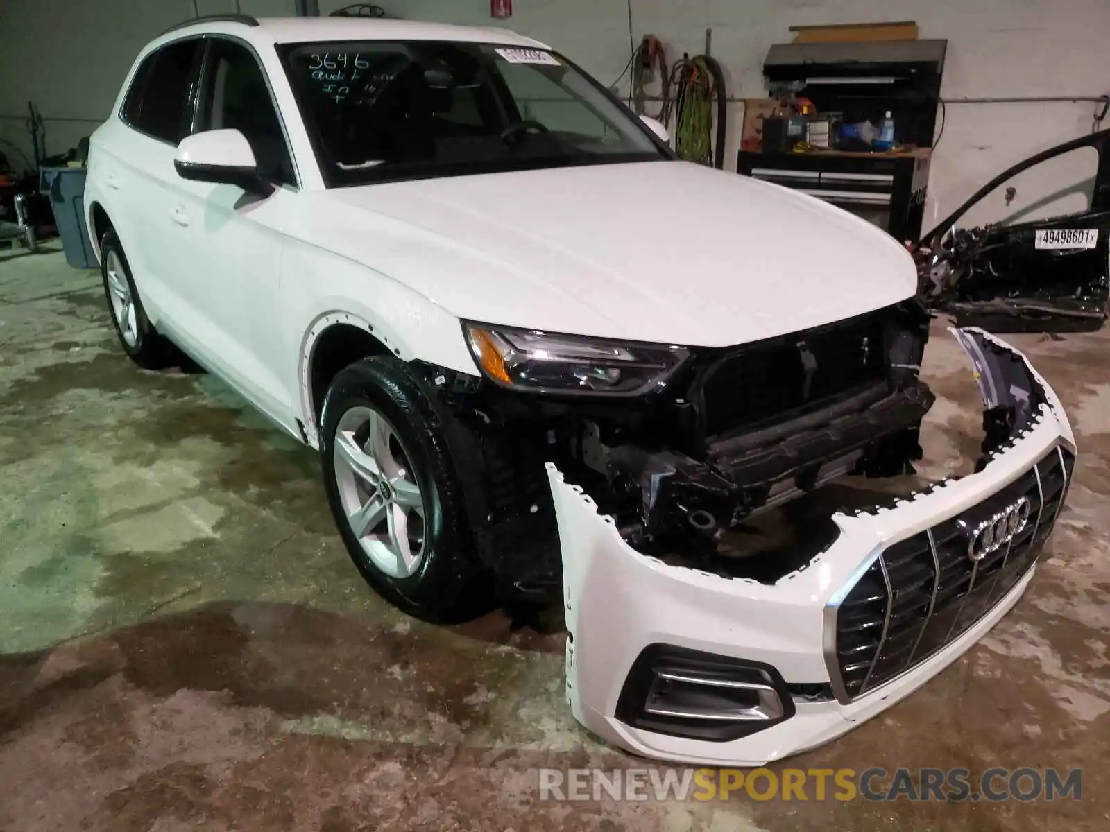 1 Photograph of a damaged car WA1AAAFY9M2003567 AUDI Q5 2021