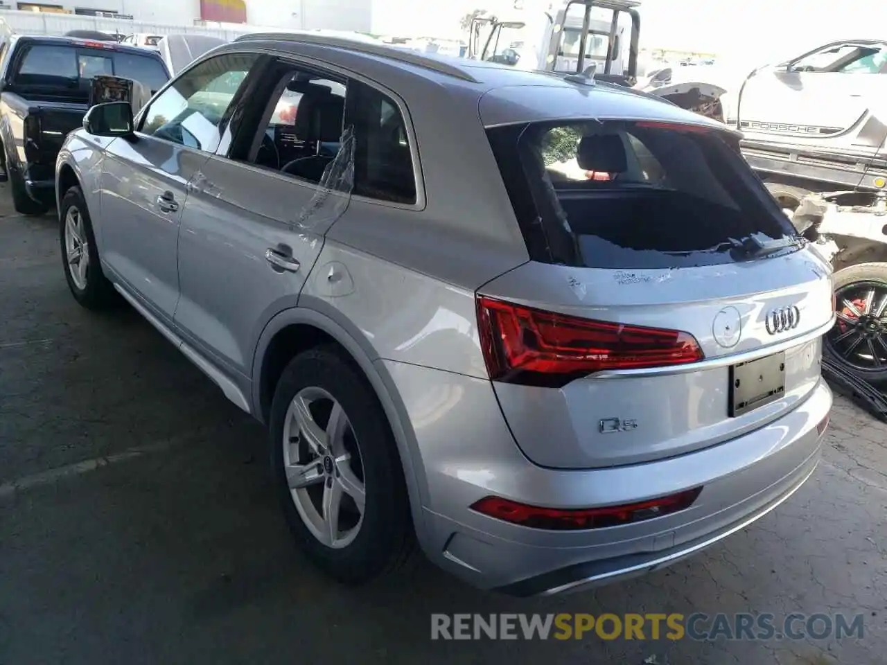 3 Фотография поврежденного автомобиля WA1AAAFY9M2026301 AUDI Q5 2021