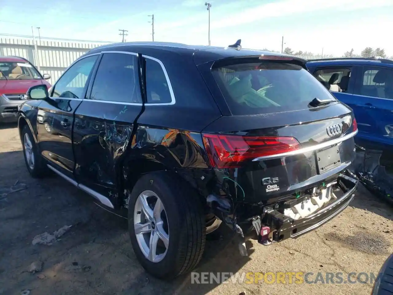 3 Photograph of a damaged car WA1AAAFY9M2055068 AUDI Q5 2021