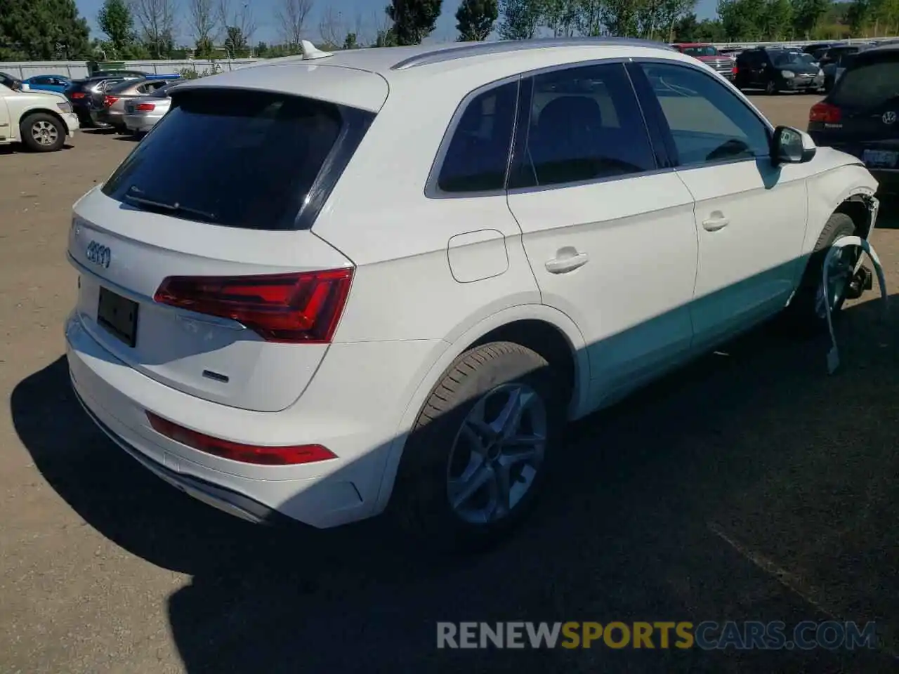 4 Photograph of a damaged car WA1AAAFY9M2095344 AUDI Q5 2021