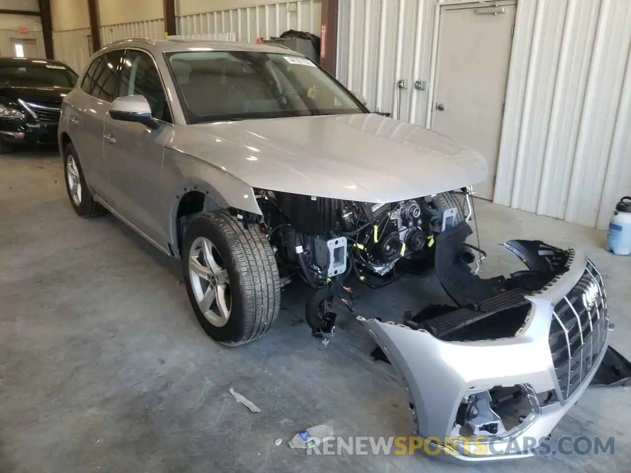 1 Photograph of a damaged car WA1AAAFY9M2098440 AUDI Q5 2021