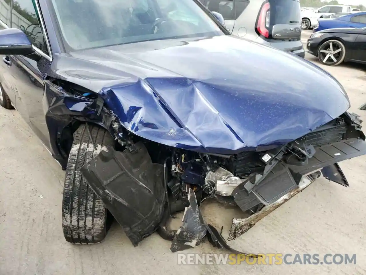 9 Photograph of a damaged car WA1AAAFY9M2132604 AUDI Q5 2021