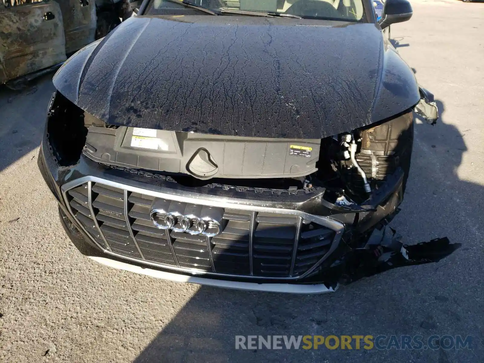 9 Photograph of a damaged car WA1AAAFY9M2133820 AUDI Q5 2021