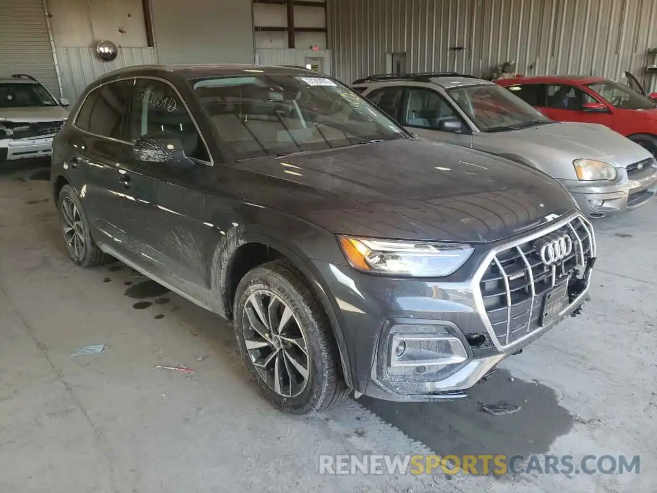 1 Photograph of a damaged car WA1AAAFY9M2138256 AUDI Q5 2021