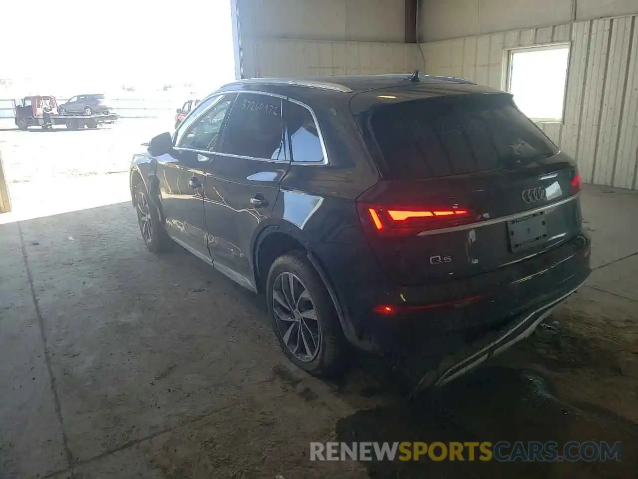 3 Фотография поврежденного автомобиля WA1AAAFY9M2138256 AUDI Q5 2021