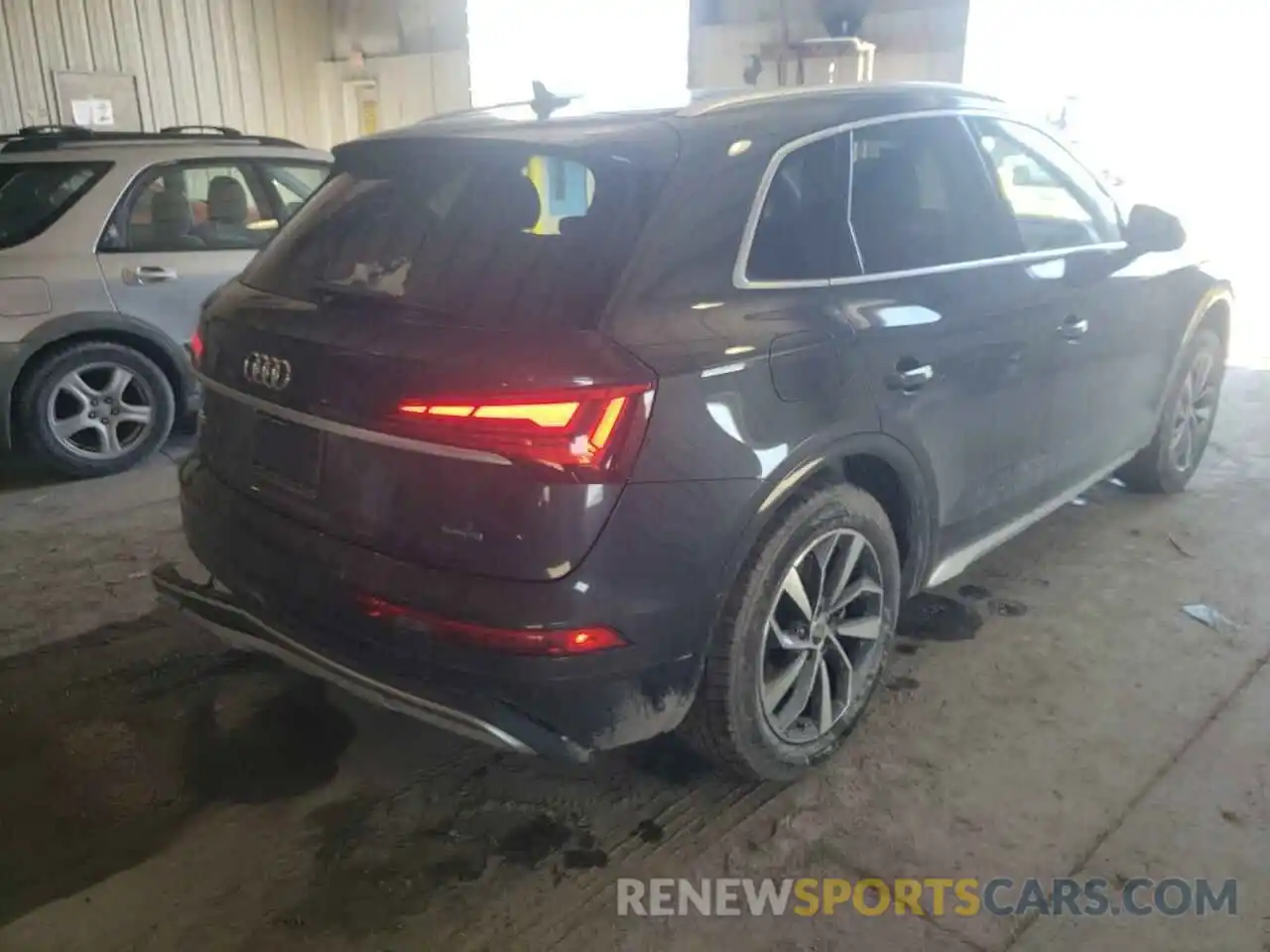 4 Фотография поврежденного автомобиля WA1AAAFY9M2138256 AUDI Q5 2021