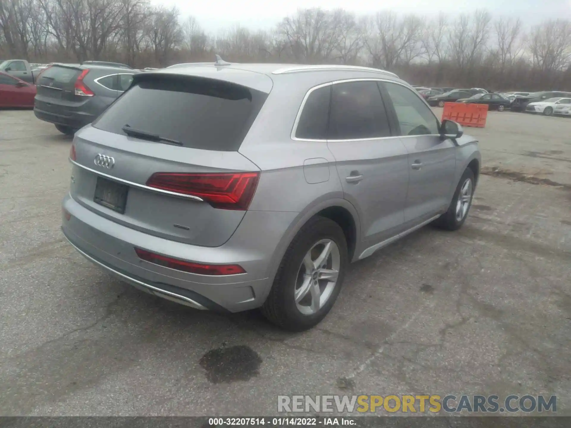 4 Photograph of a damaged car WA1AAAFYXM2003142 AUDI Q5 2021