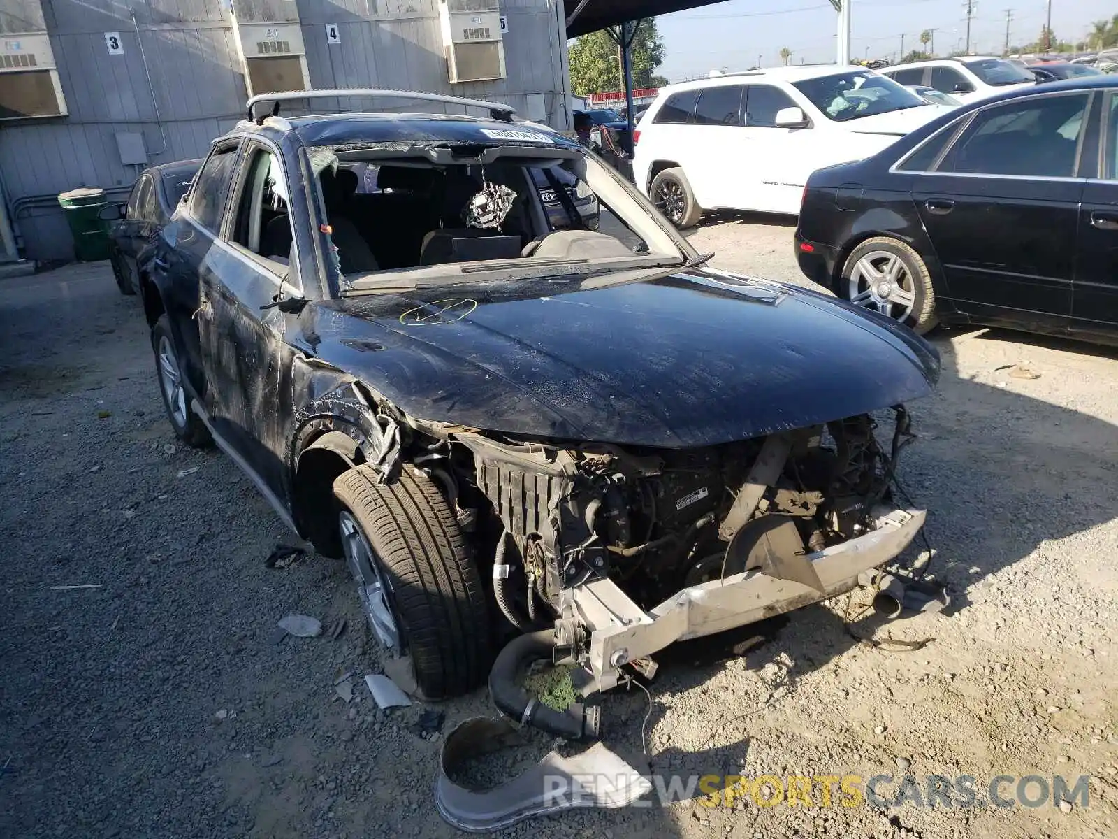 1 Photograph of a damaged car WA1AAAFYXM2008972 AUDI Q5 2021