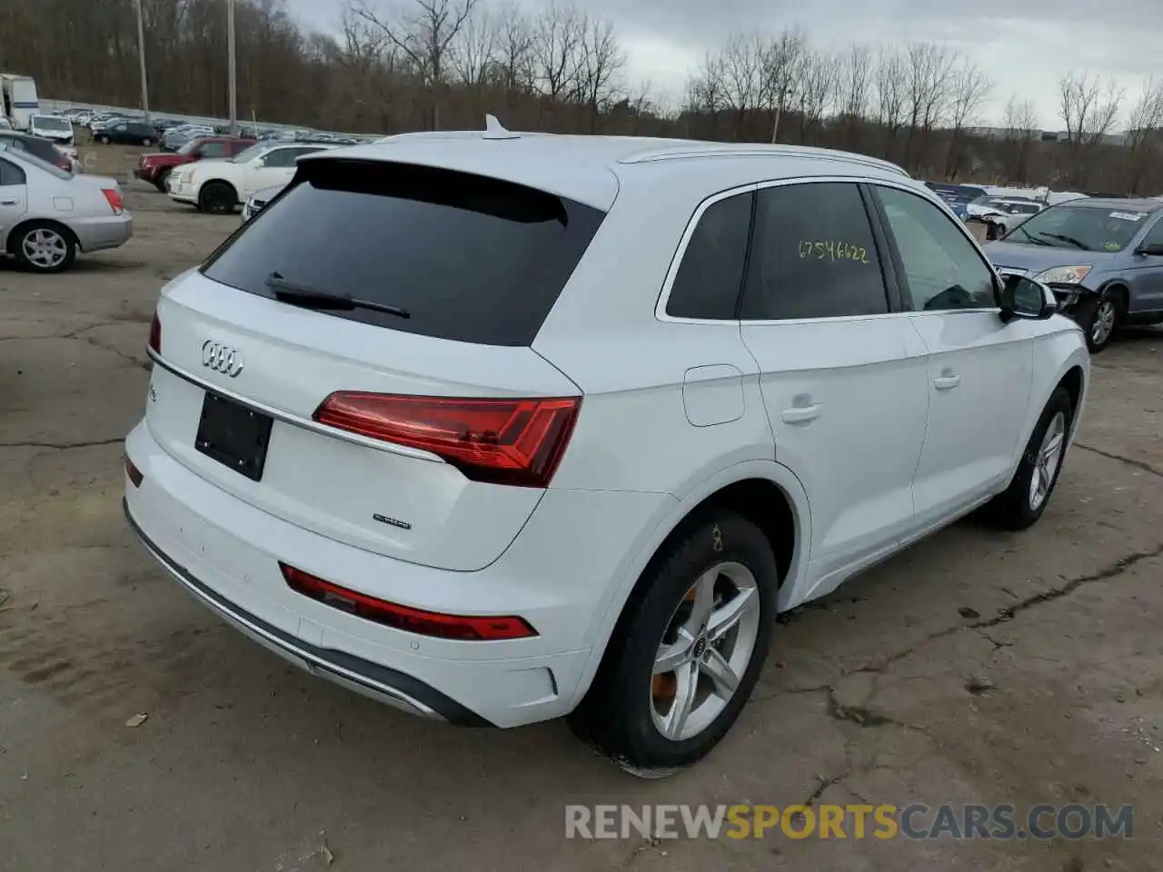 4 Photograph of a damaged car WA1AAAFYXM2011323 AUDI Q5 2021