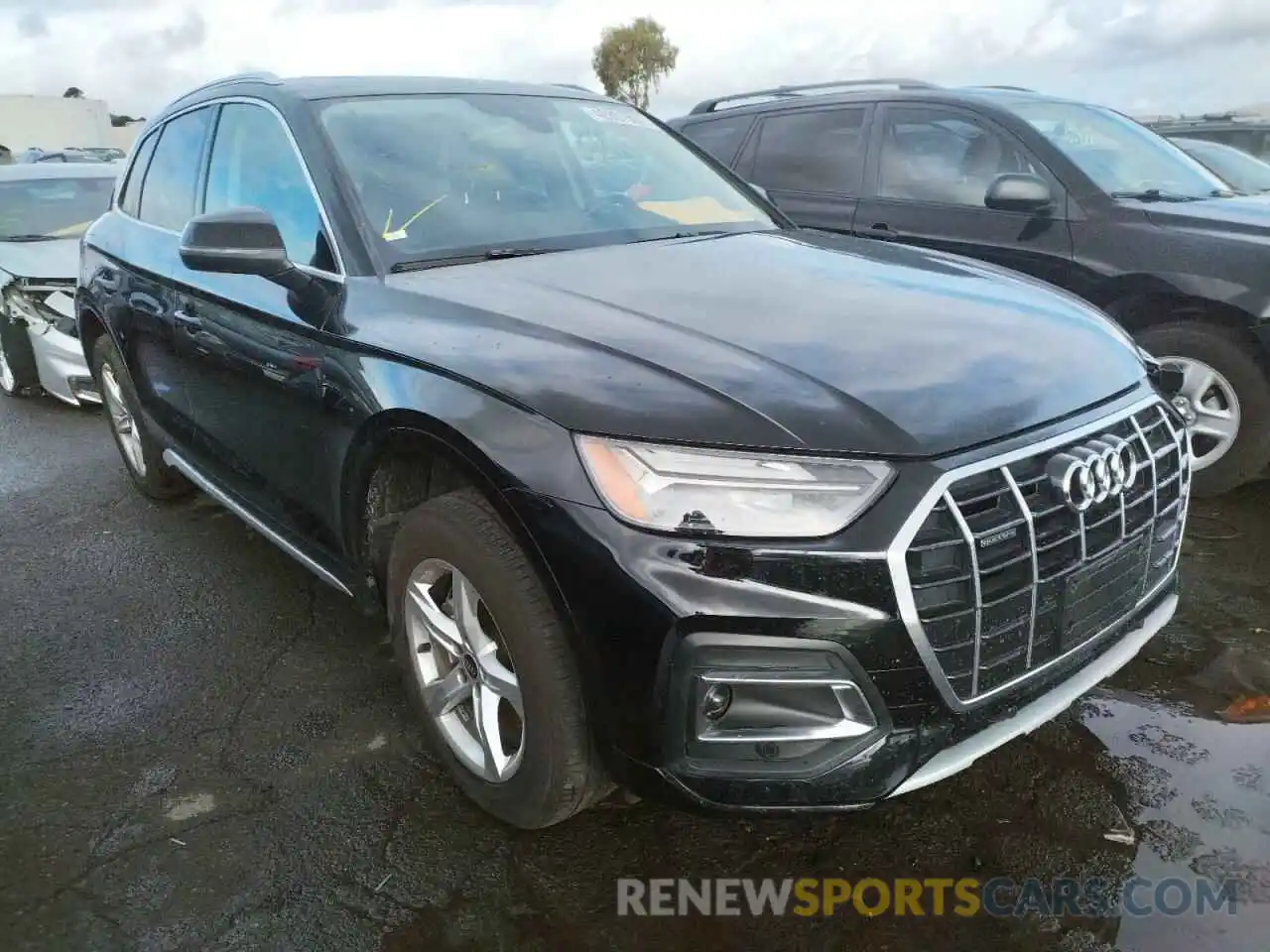 1 Photograph of a damaged car WA1AAAFYXM2021964 AUDI Q5 2021