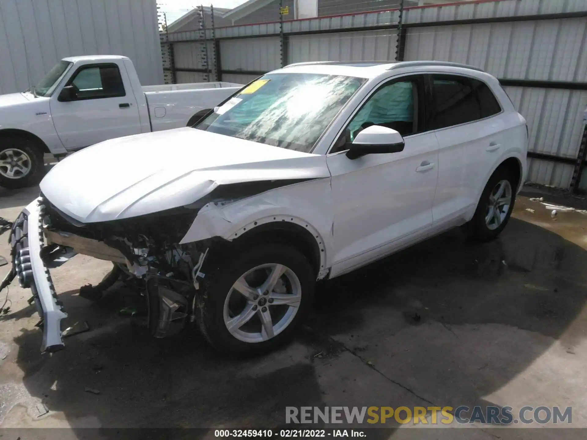 2 Photograph of a damaged car WA1AAAFYXM2024895 AUDI Q5 2021