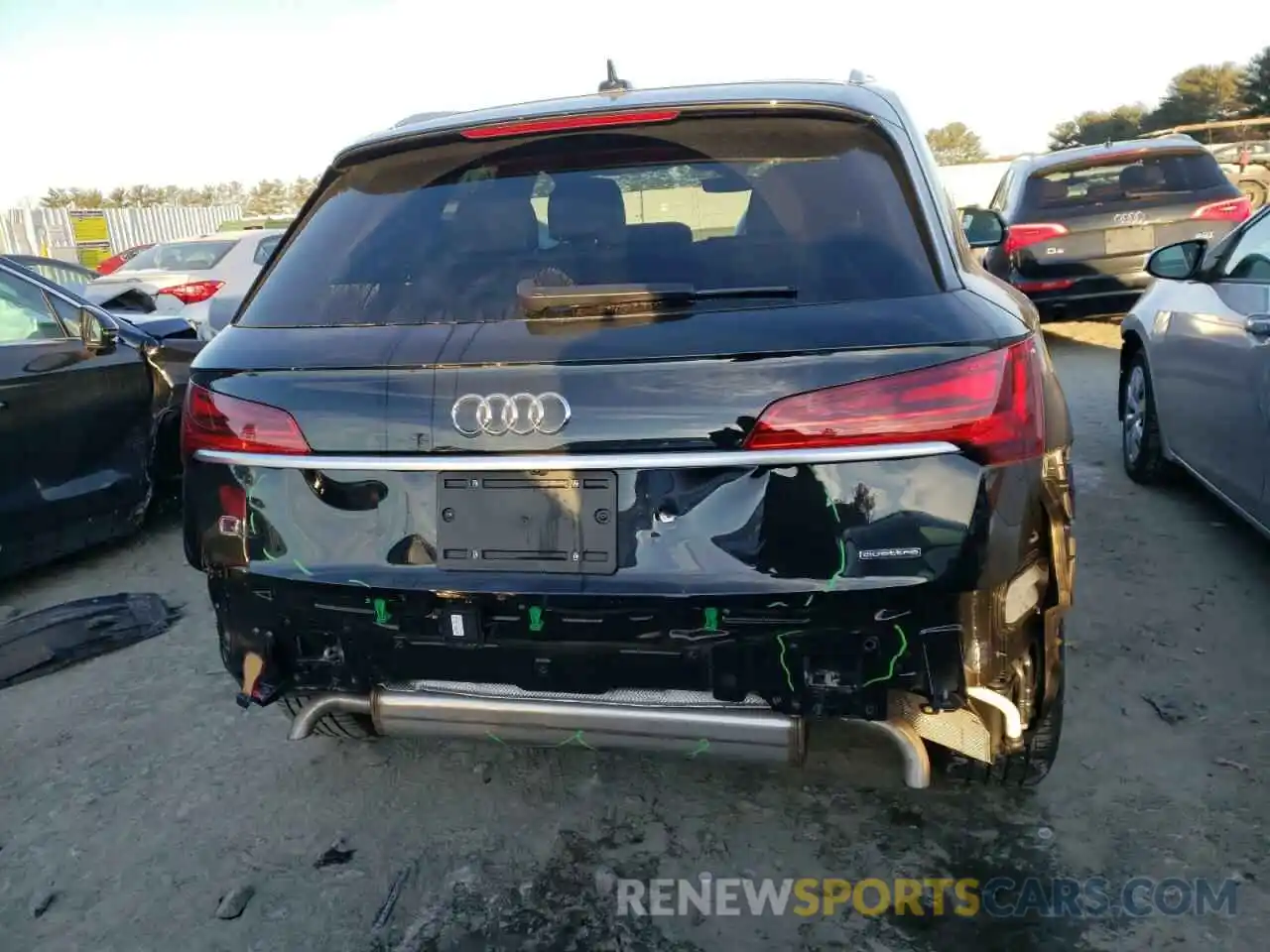 9 Photograph of a damaged car WA1AAAFYXM2089701 AUDI Q5 2021